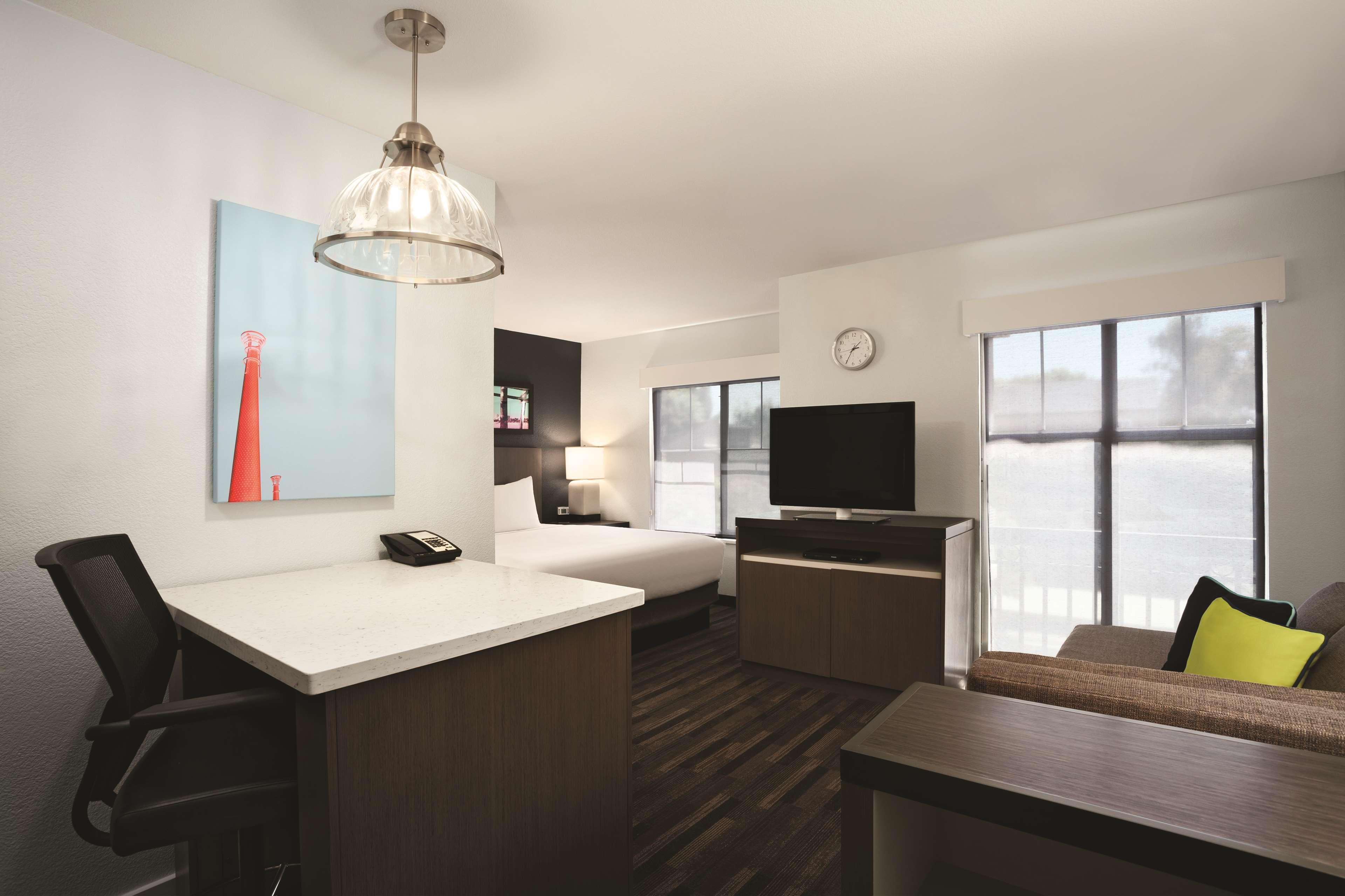 فندق Hyatt House بليسانت هيل المظهر الخارجي الصورة