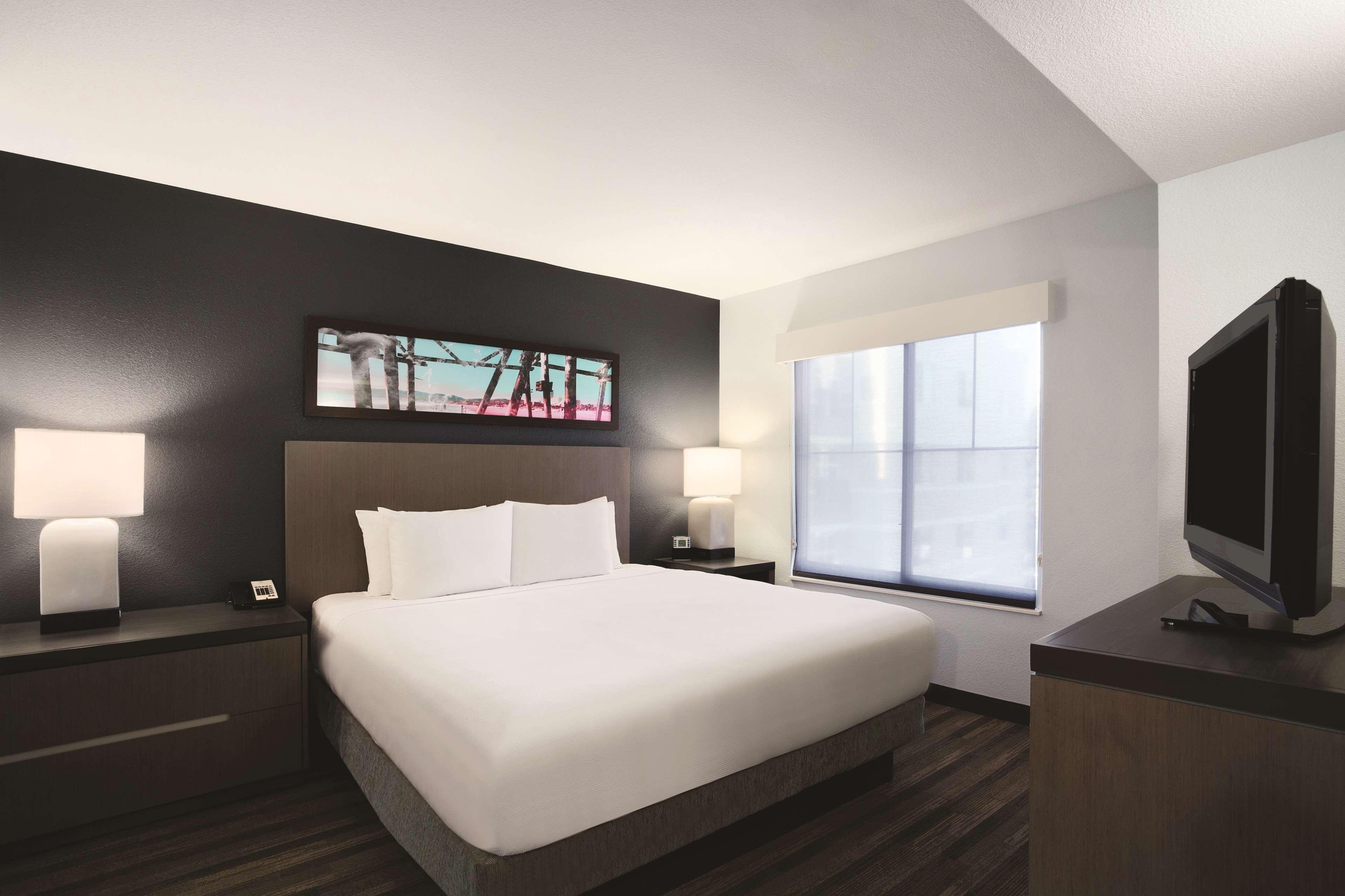 فندق Hyatt House بليسانت هيل المظهر الخارجي الصورة