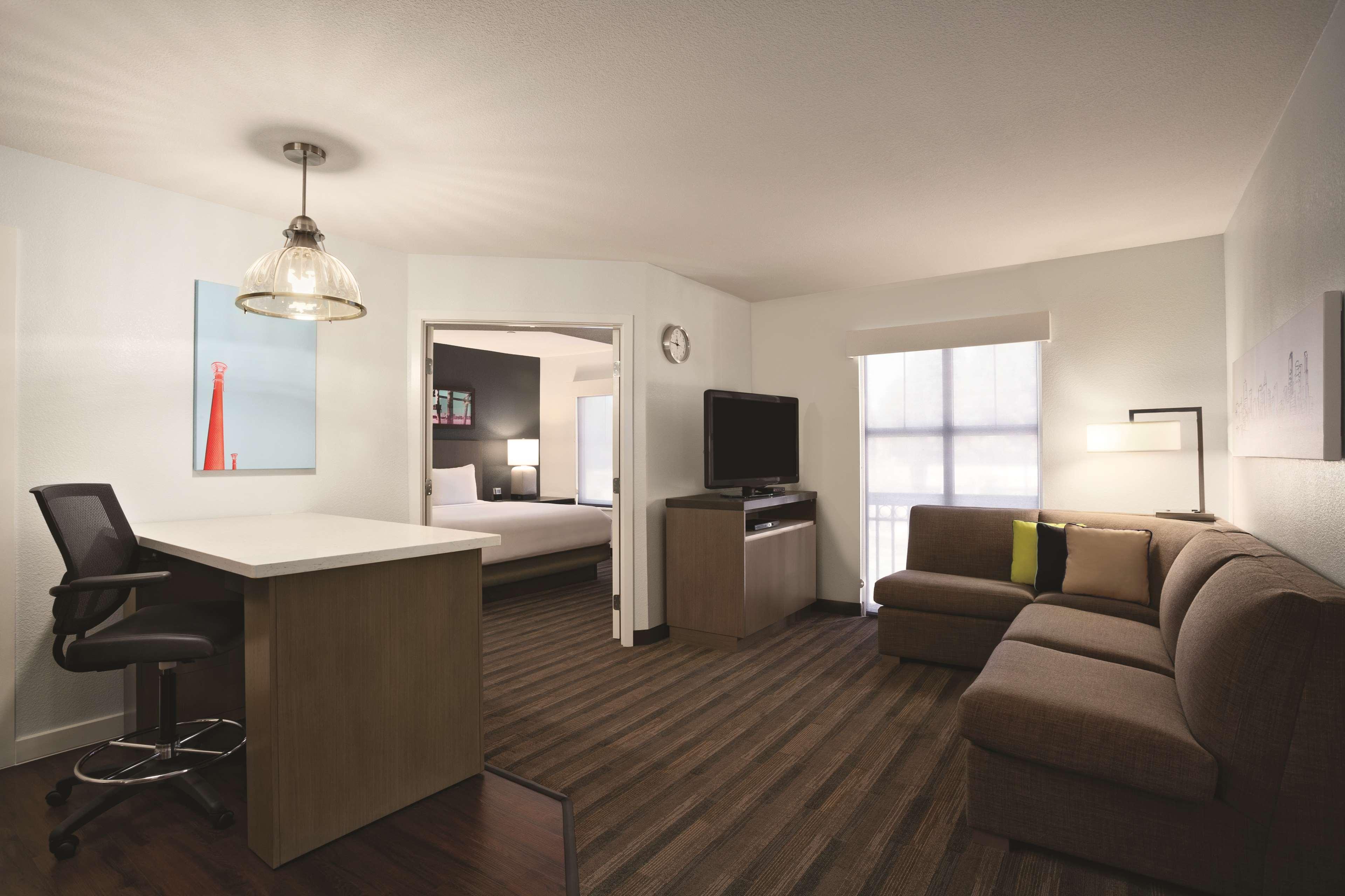 فندق Hyatt House بليسانت هيل المظهر الخارجي الصورة